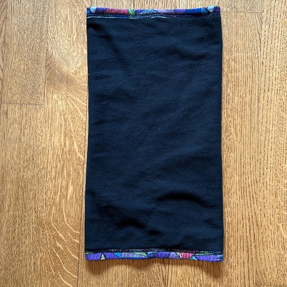 Seirus Innovatio Multi Color Geometric Shapes Unisex Snowdana / Neck Gator - Picture 5 of 5